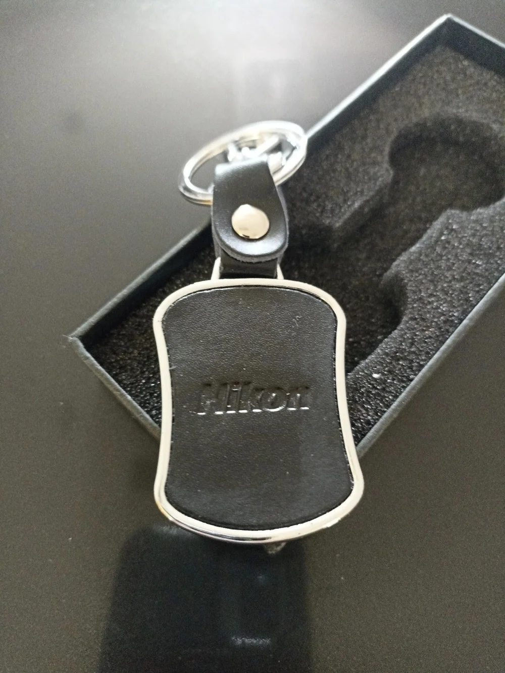 Nikon Metal Camera Keychain - Black & Silver